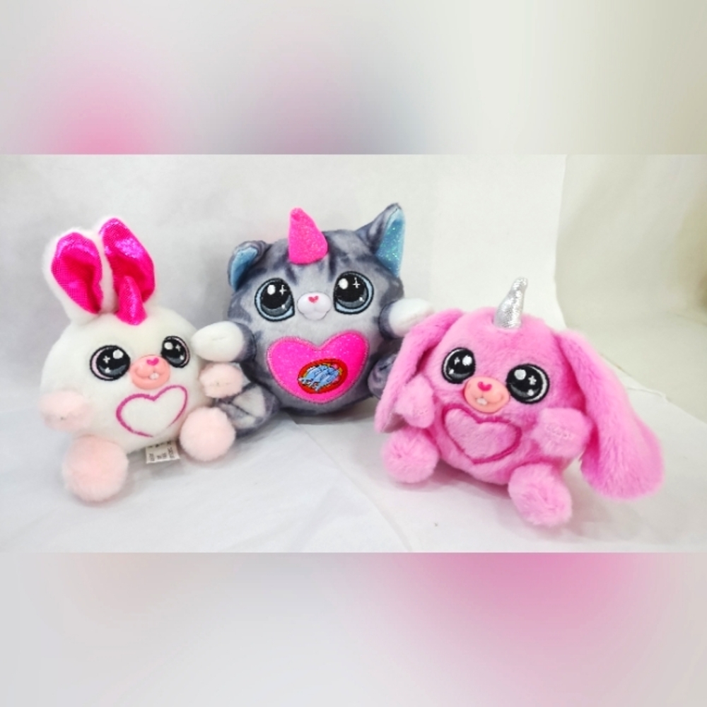 Rainbocorns Eggzania Collectible Plush  Animal Bunnycorn Surprise by ZURU